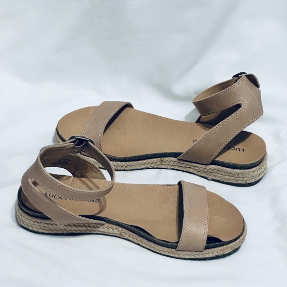 Lucky Brand Garston Women's Leather Sandals - Picture 9 of 11